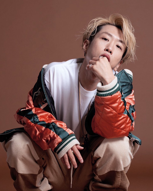 JUNYA.